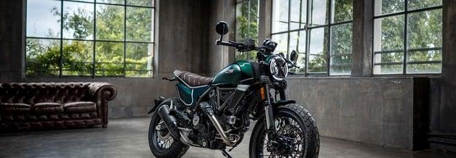 Nuova Ducati Scrambler Nightshift 2026: arriva la livrea Emerald Green