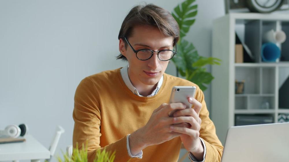 Man goes viral making heavy phone case to stop him using his phone