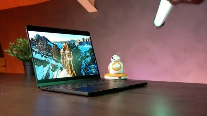 MacBook Pro 14 (M4 Pro e 24/512 GB) in offerta su Amazon: è un best buy (-450€)