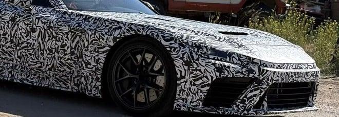 La nuova supercar Lexus LFR pizzicata di nuovo durante i test