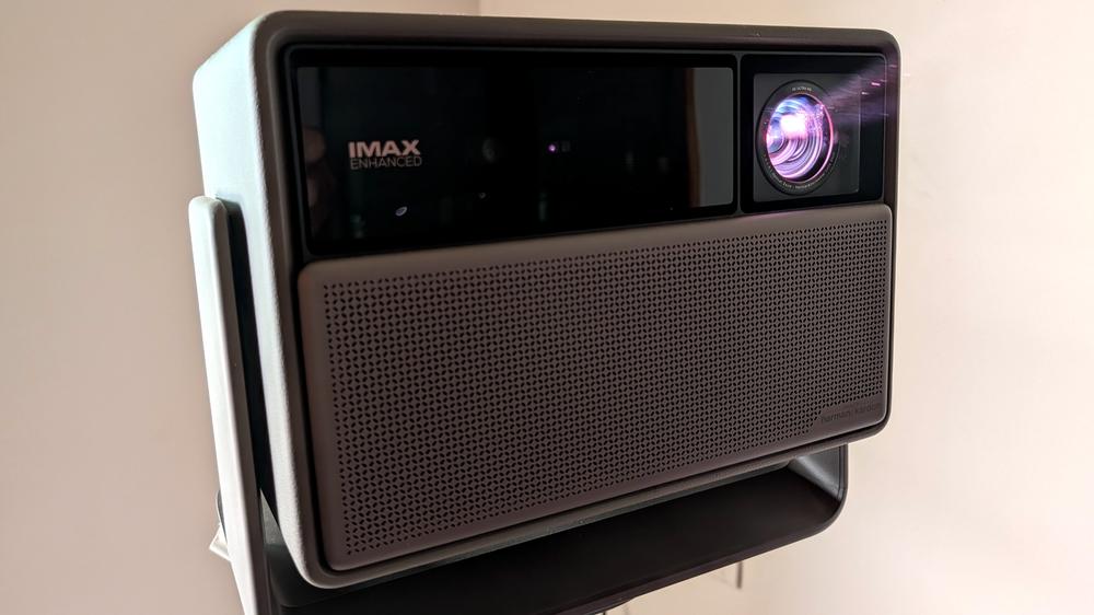 The Projector to Replace Your TV: Xgimi Horizon 20 Max Review