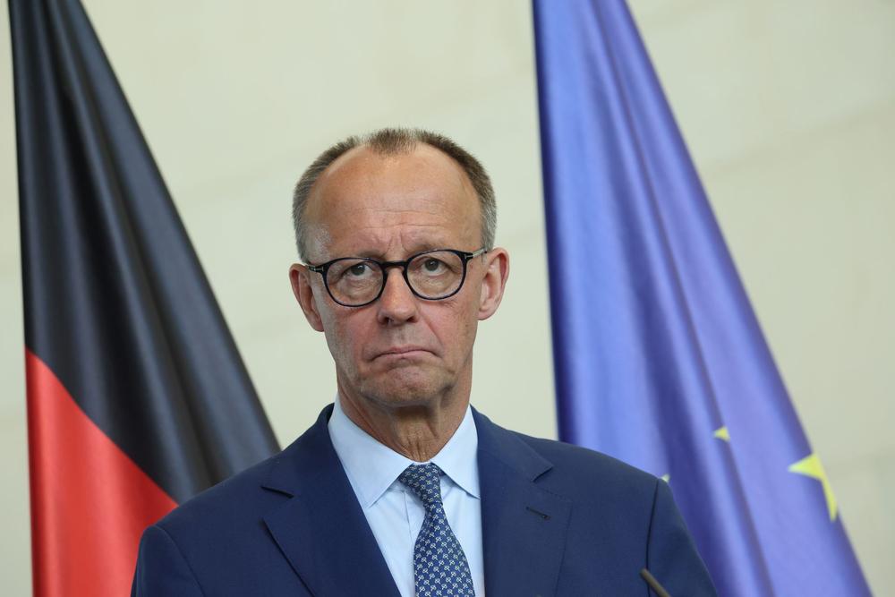 German lawmakers call on Merz to increase aid to Ukraine, Bild reports