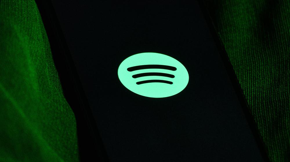 Spotify sued for suggesting ‘wrong’ music to listeners to make more money