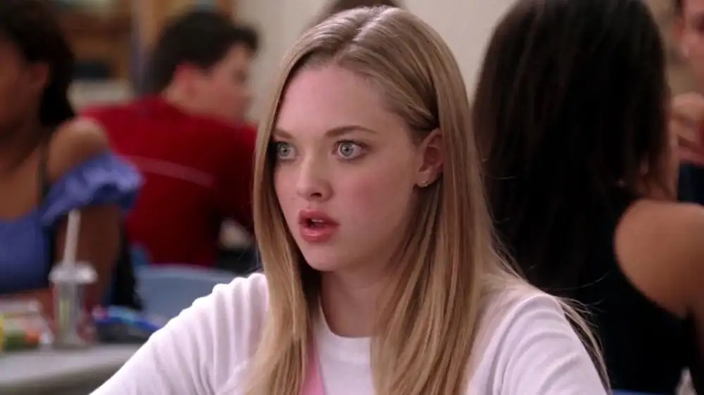 Paramount still “owes” Amanda Seyfried money 21 years after Mean Girls