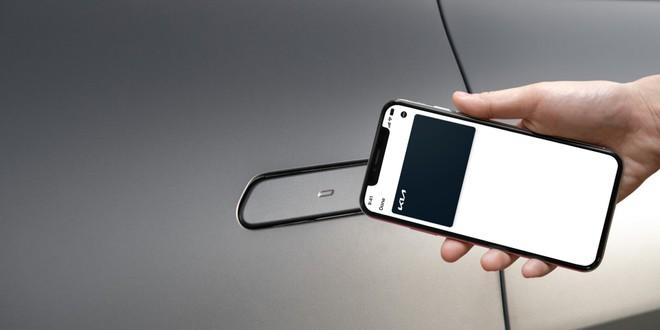 La chiave digitale per auto si evolve: nasce lo standard Digital Key 4.0