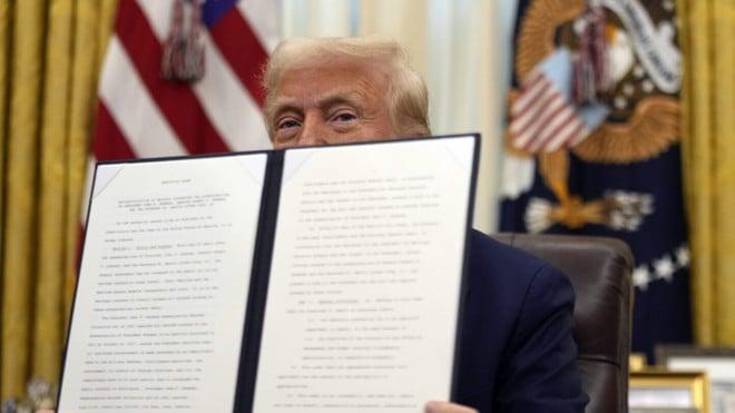 L'Agenzia ambientale USA è politicizzata: i dipendenti accusano, Trump li licenzia