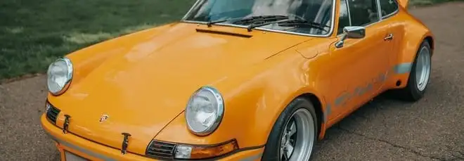 Ecco l’ultimo restomod della Porsche 911, una versione racing del modello del 1986