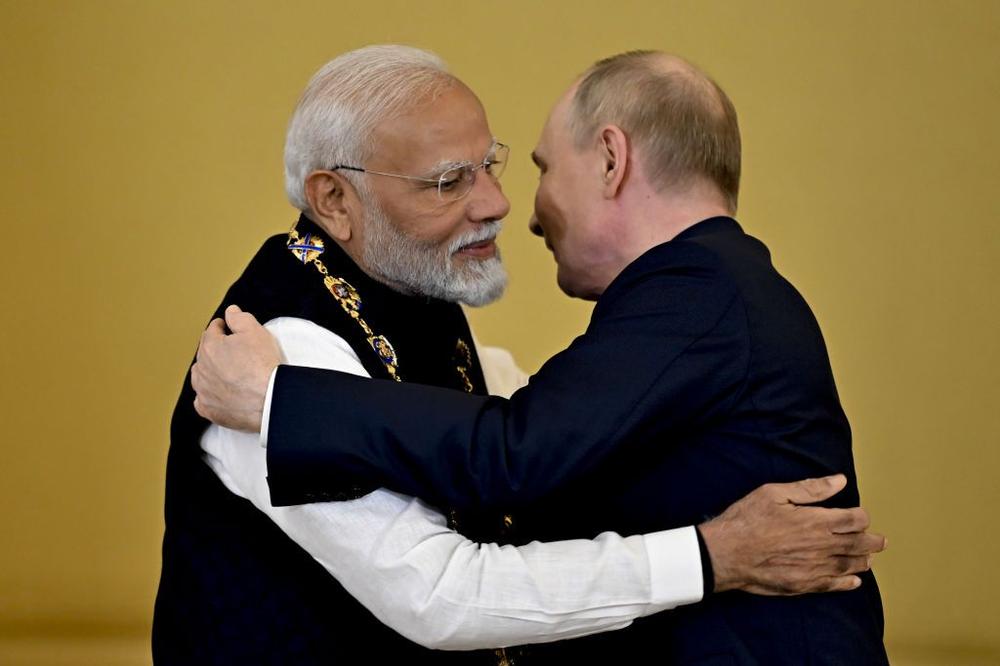 Indian state-run refineries halt Russian oil purchases amid Trump tariff threats, Reuters reports