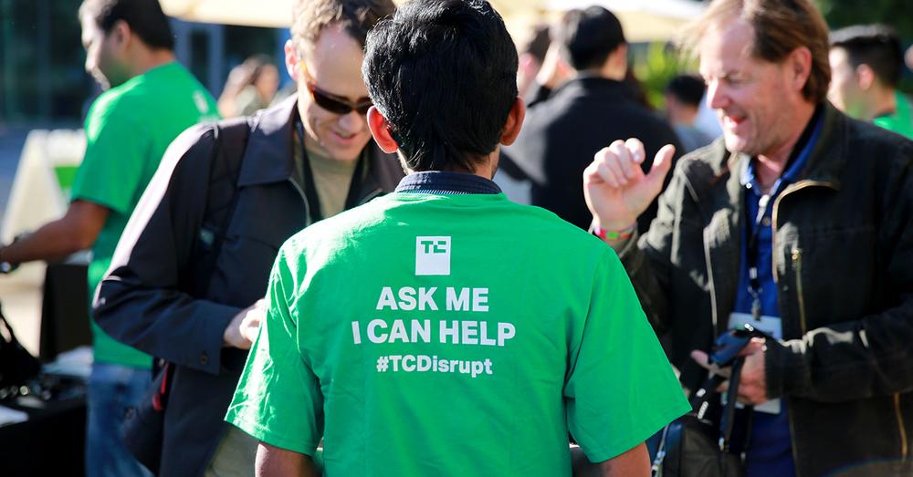 Clock’s ticking: Get hands-on experience volunteering at TechCrunch Disrupt 2025