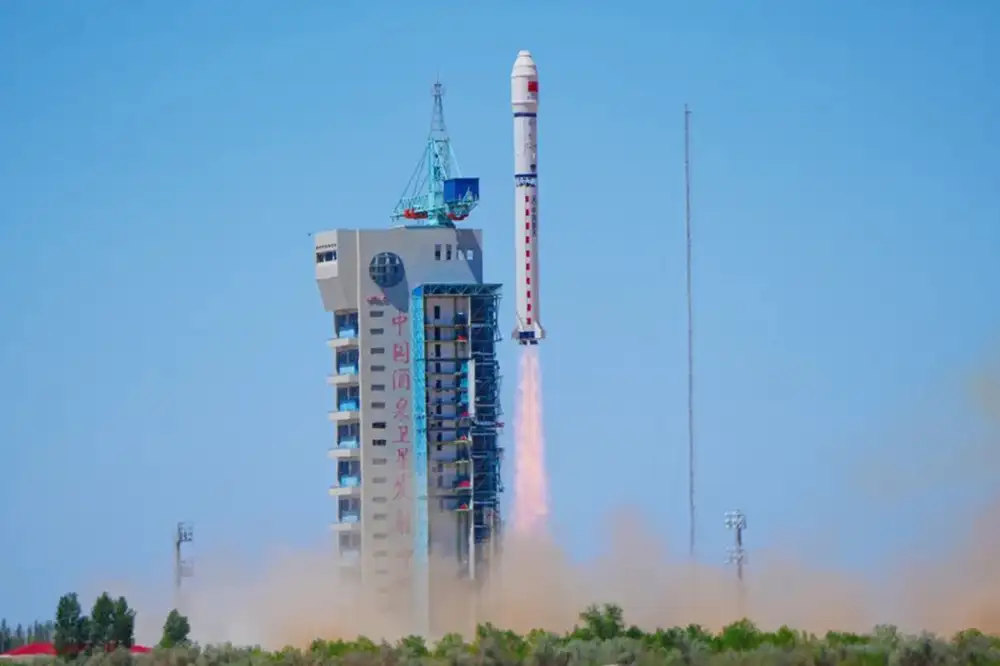 China begins assembling its supercomputer in space