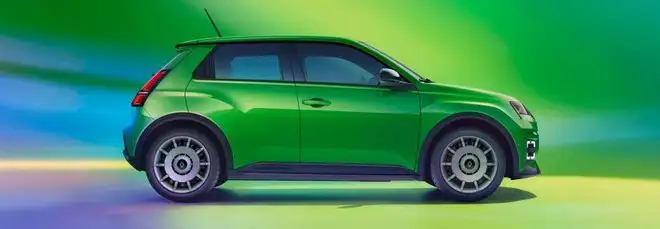 Renault 5, adesso è ancora più accessibile: ecco 