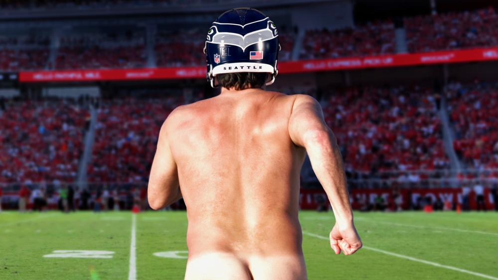 Streaker Running Across Field At Super Bowl Just Concussed Player