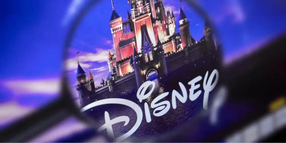 “Sounds like Disney no longer believes in magic”: No, Disney did not change its iconic intro music