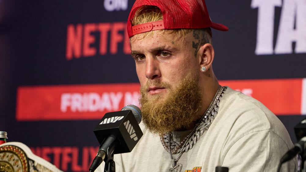 Jake Paul praised for his “shortcut” to get boxing title shot by ex-champ