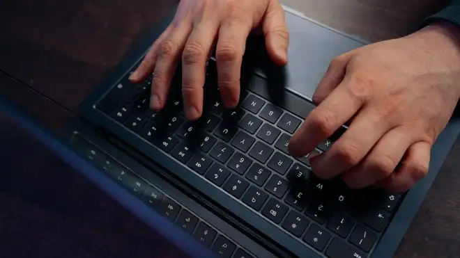 Il prossimo MacBook economico potrebbe usare un chip A18 Pro