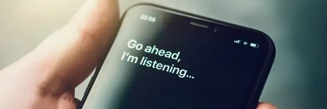 Siri potrebbe diventare opzionale in Europa: la svolta di Apple