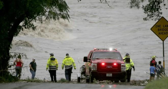 Alluvione del Texas causata dal cloud seeding: fake news e teorie complottiste