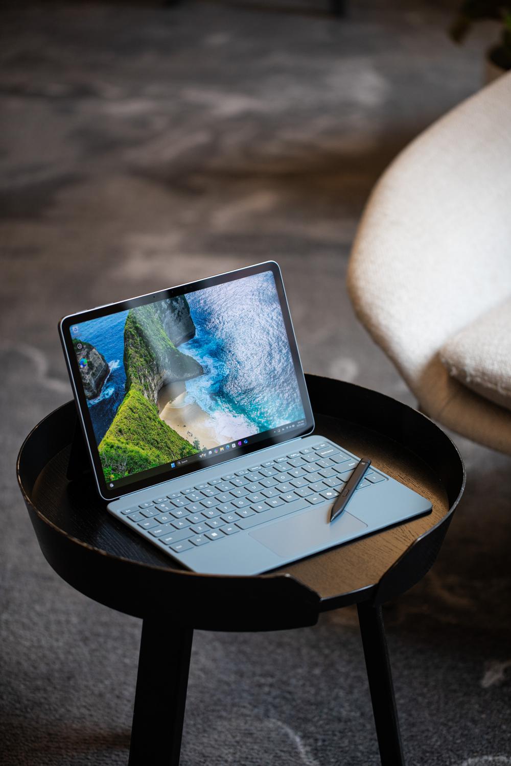I love Microsoft’s new 12-inch Surface Pro and it’s $685 for Prime Day