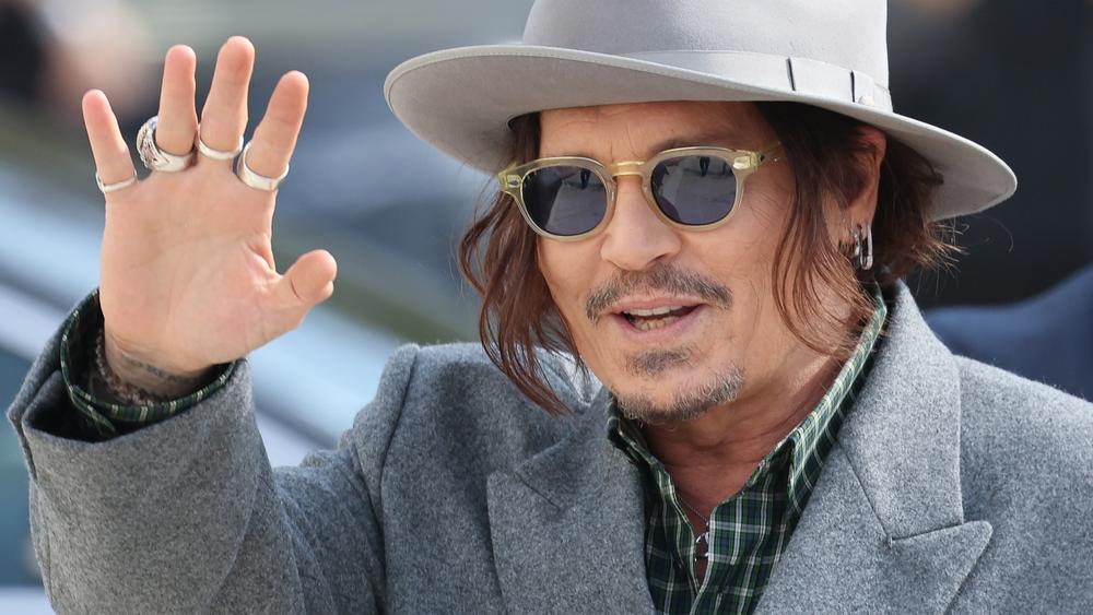 Johnny Depp Looks Set to Play Ebenezer Scrooge in His First Role From a Major Studio Since 2018's Fantastic Beasts: The Crimes of Grindelwald