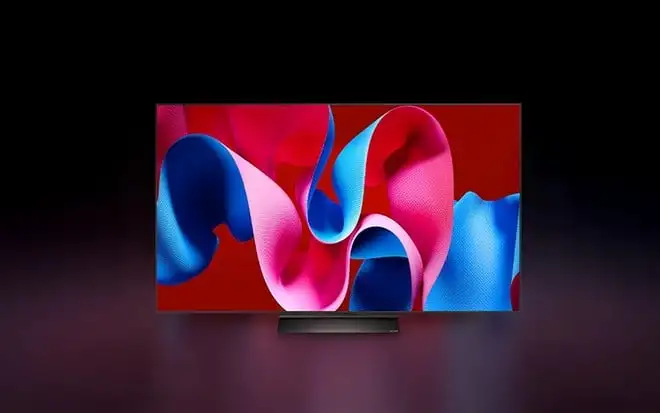 LG OLED evo C4 da 55'', super prezzo da app MediaWorld: oggi a 824€