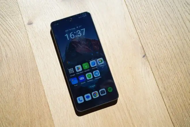 Recensione Oppo A5 Pro: ottima costruzione e autonomia a meno di 200€