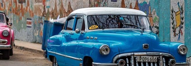 Cuba è ormai senza benzina, scattano i razionamenti sull'isola