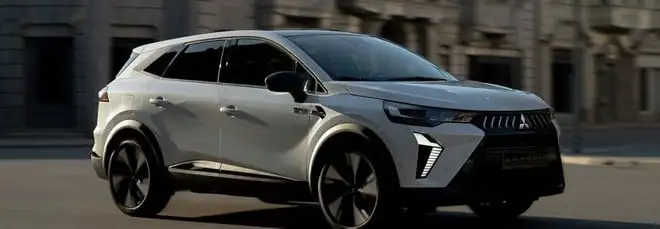 Mitsubishi Grandis torna come SUV ibrido. Ecco la gemella della Renault Symbioz