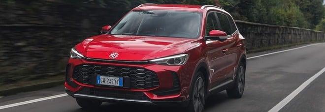 Offerta nuova MG ZS benzina: rate da 89 euro con finanziamento