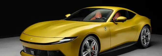 Ferrari Amalfi: com'è l'erede della Roma, vista dal vivo | Video