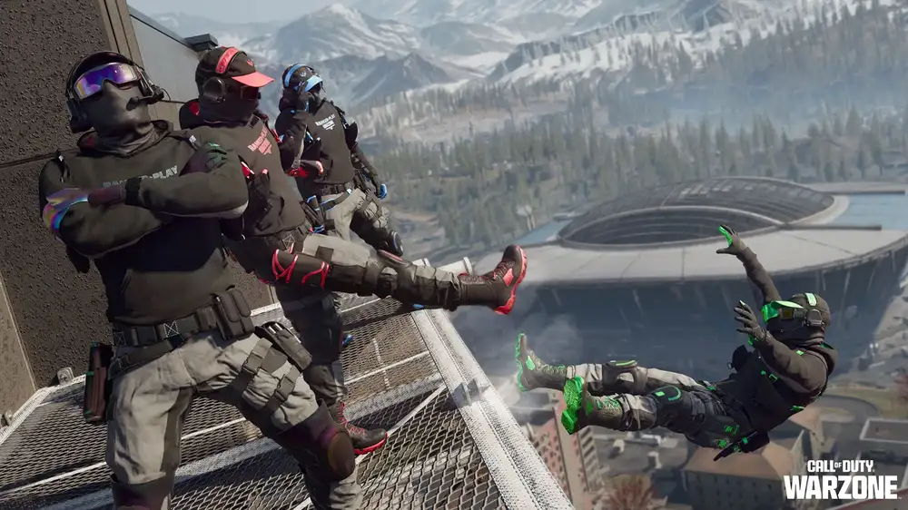 Warzone devs finally fix Ranked Play demotion issue & give players enormous boost