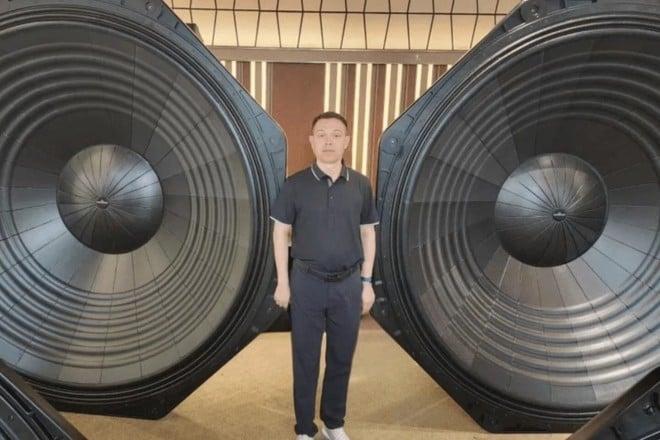 Più grande non si può: creato il subwoofer di Ritorno al futuro