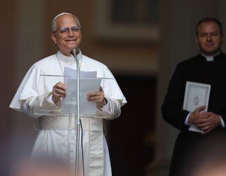 I sacerdoti non possono usare l’IA per scrivere le omelie. Lo ha detto Papa Leone XIV