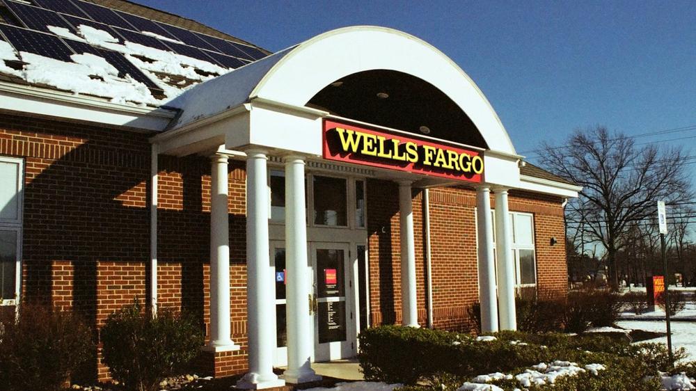 Bank robber arrested for attempted heist from same branch 10 years after first robbery