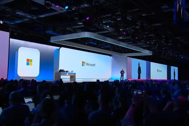 Protesta al Microsoft Build: dipendente accusa l’azienda di complicità a Gaza