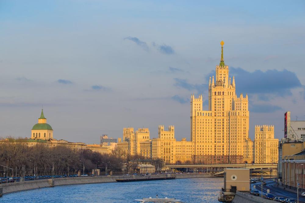 Russia claims Moscow drone attack, airspace briefly halted amid wider strikes