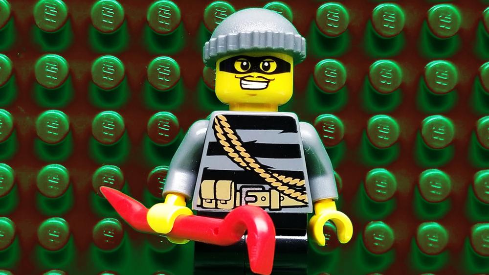 Police bust Lego trafficking ring in California hoarding shelves of decapitated minifigures
