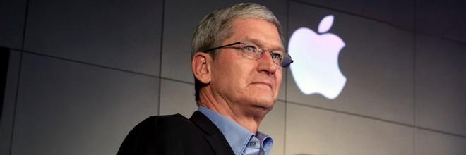 Tim Cook resta alla guida di Apple e si prepara a un futuro da presidente