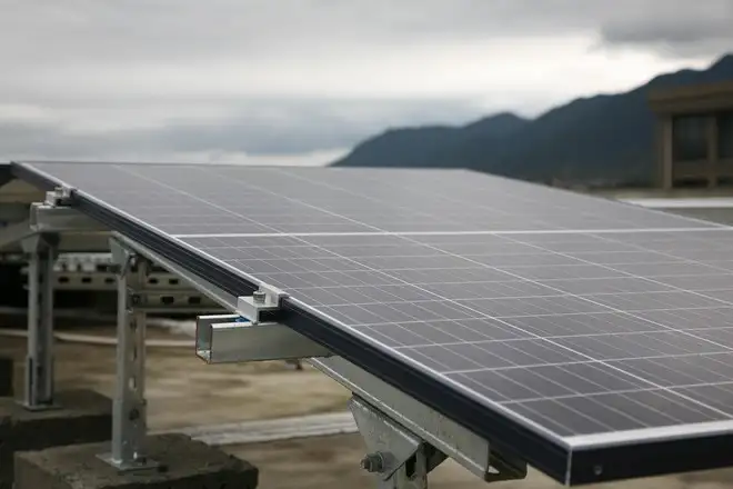 Instabilità per i prezzi dei moduli fotovoltaici a maggio 2025