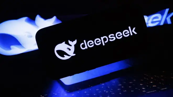 DeepSeek di nuovo sotto accusa: 