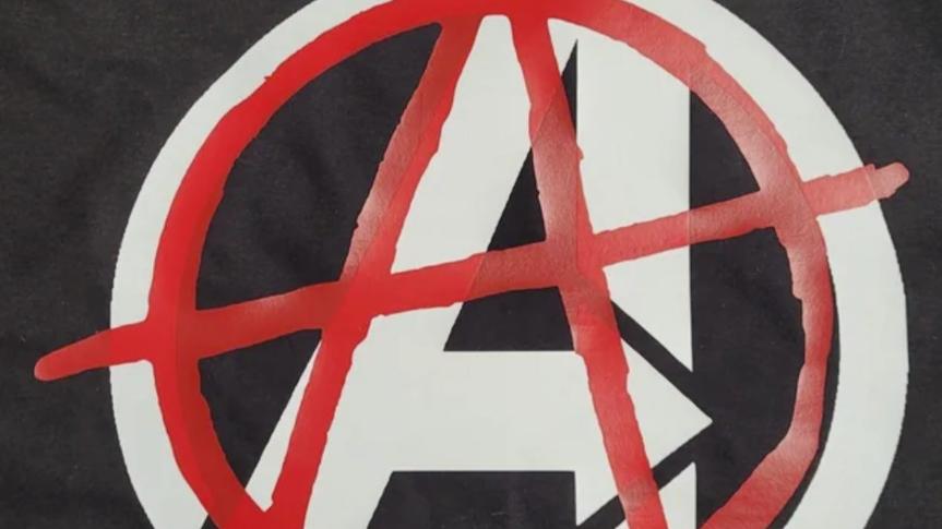 Ryan Reynolds Shares Marvel Tease, and Fans Are Now Convinced Deadpool Is Returning for Avengers: Doomsday