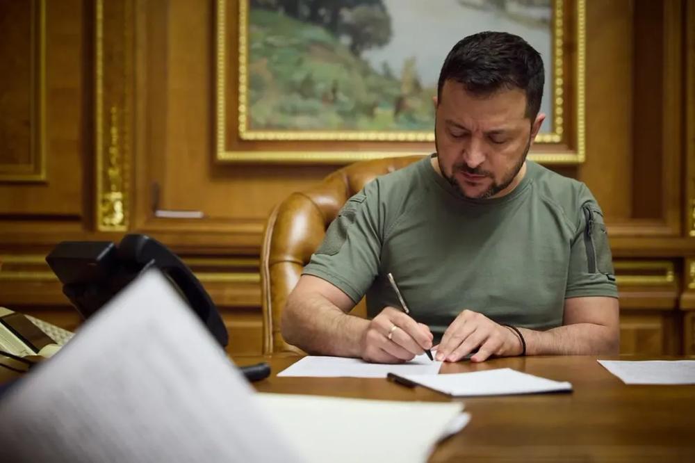 Zelensky signs law allowing citizens over 60 to join military during wartime