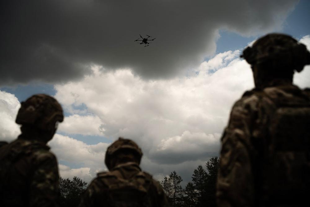 Watchdog claims Russian troops enter Dnipropetrovsk Oblast, military says attack repelled