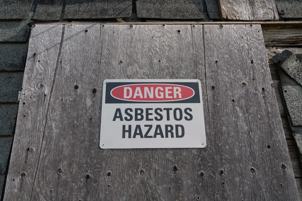 Trump’s EPA to “reconsider” ban on cancer-causing asbestos