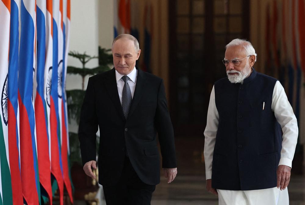 Putin wraps up first India visit in 4 years, touts 'privileged partnership' on oil, defense