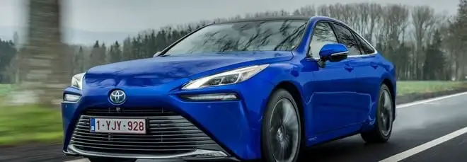 Finalmente una nuova auto ad idrogeno in Italia! Ecco chi l'ha comprata