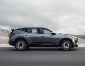 Svelata Polestar 3 Model Year 2026: architettura a 800 V, nuova meccanica e più intelligenza di bordo
