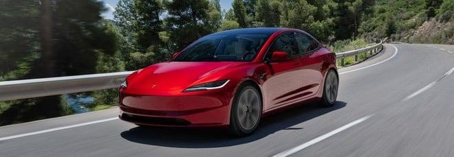 Tesla aumenta il prezzo della Model 3 RWD base: minima la differenza con la RWD Long Range