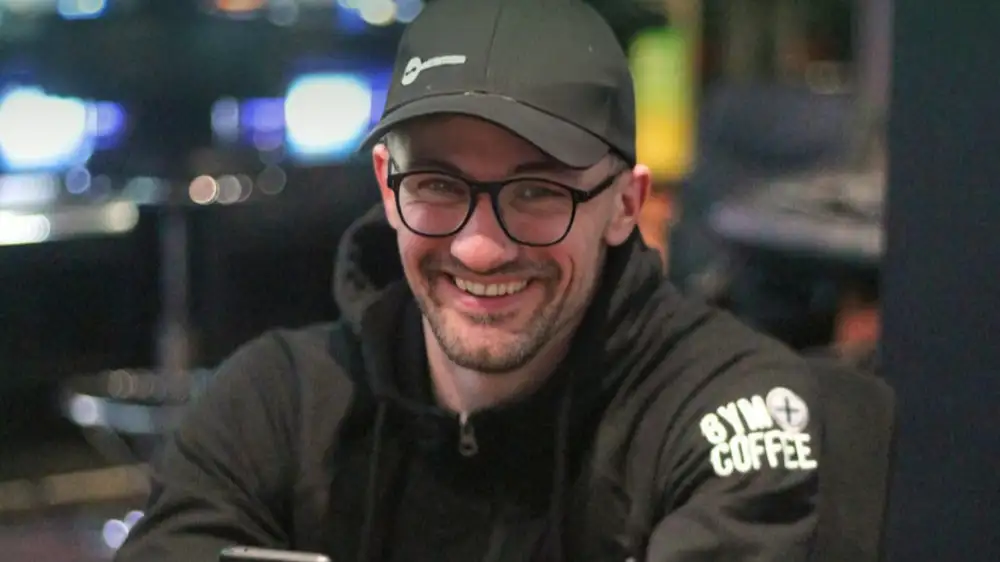 Poker streamer instabanned after disguising cheats as ‘Mom’s Shopping List’