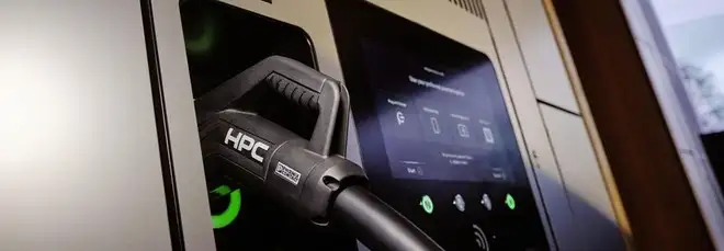 Auto elettrica, come sta in Europa? Questo strumento di ACEA svela molte cose
