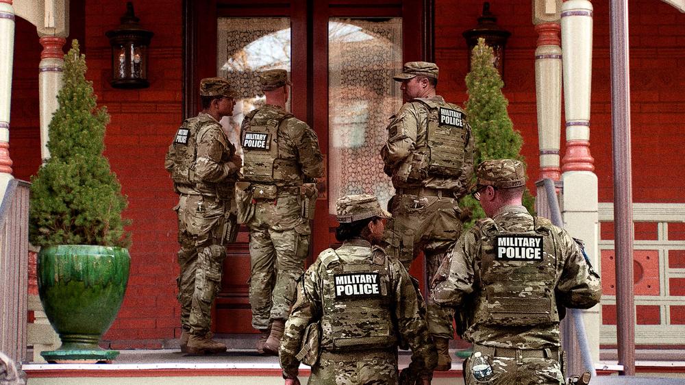 Bored National Guard Goes Door To Door Asking If Chicagoans Have Any Order They Need Restored